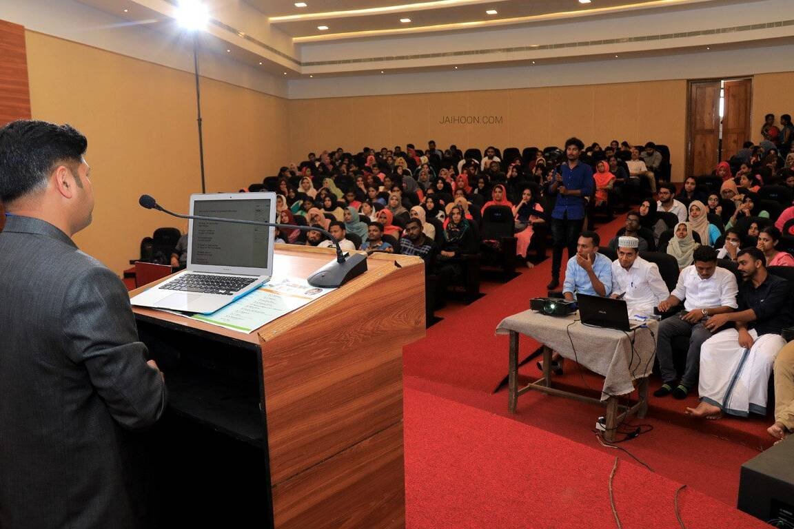 Jaihoon's thematic presentation at EMEA Training College, Kondotty- Kerala