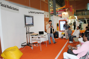 Addressed social media seminar in Sharjah International Book Fair— Nov 2012